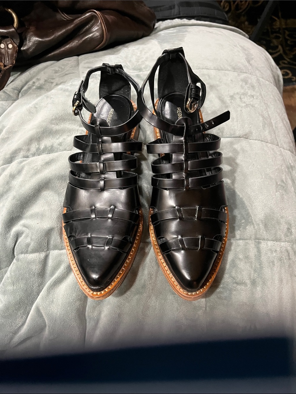 Preowned- REBECCA MINKOFF HAYDEN BLACK LEATHER FISHERMEN SANDALS (SZ.6.5)